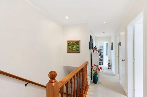 Photo of property in 61 Satara Crescent, Khandallah, Wellington, 6035