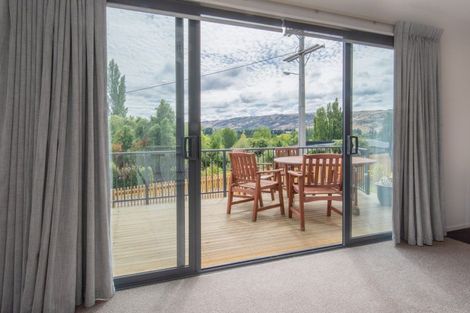 Photo of property in 4 Selkirk Street, Roxburgh, 9500