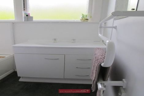 Photo of property in 23 Hanlon Street, Halfway Bush, Dunedin, 9010