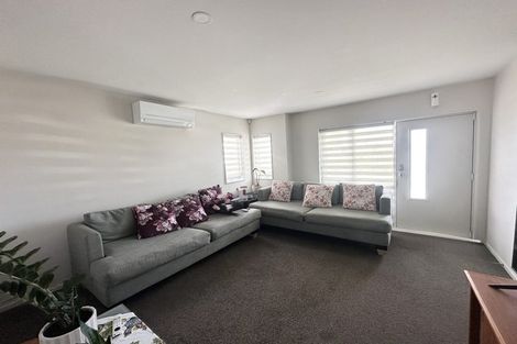 Photo of property in 11 Divide Loop, Takanini, 2112