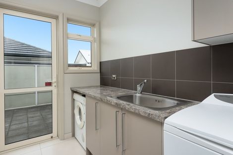 Photo of property in 20 Oceania Sands Way, Papamoa Beach, Papamoa, 3118