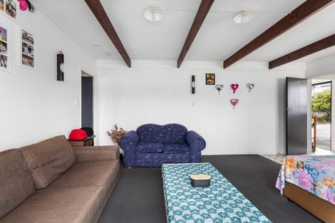 Photo of property in 2/1 Taupo Avenue, Mount Maunganui, 3116