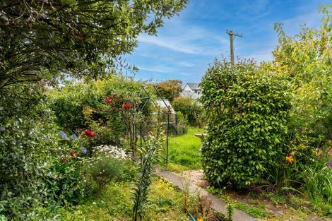 Photo of property in 21 East Avenue, Saint Kilda, Dunedin, 9012