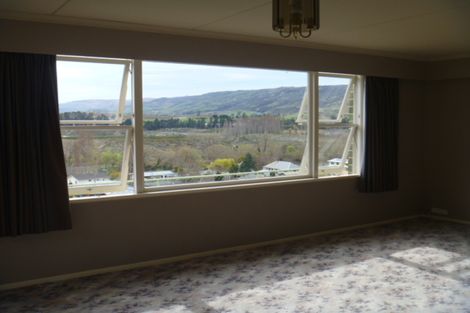 Photo of property in 7 Branxholm Street, Roxburgh, 9500