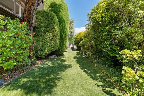 Photo of property in 4 Michael Avenue, Mount Pleasant, Christchurch, 8081