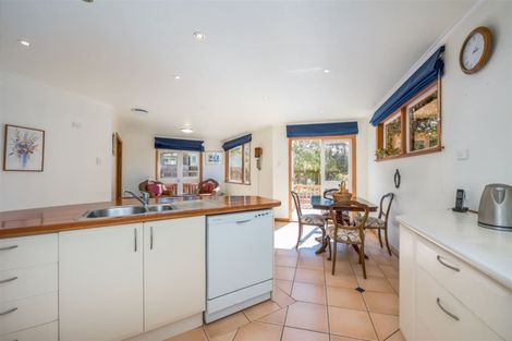 Photo of property in 217 Riverside Drive, Waterloo, Lower Hutt, 5011