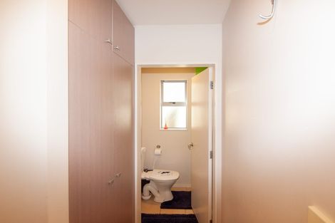 Photo of property in 44 Erlestoke Crescent, Churton Park, Wellington, 6037