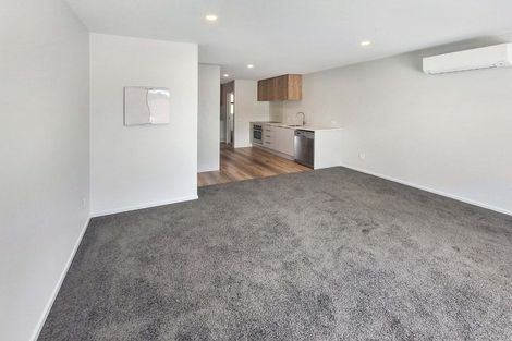 Photo of property in 61 Te Ara O Papatahi, Wainuiomata, Lower Hutt, 5014
