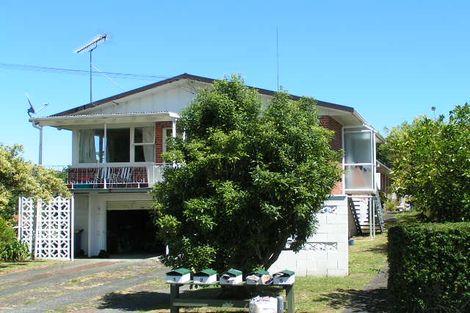 Photo of property in 4/62 Church Street, Northcote Point, Auckland, 0627