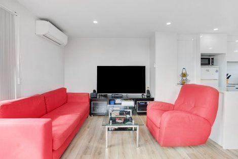 Photo of property in 1 Marumaru Lane, Manurewa, Auckland, 2102