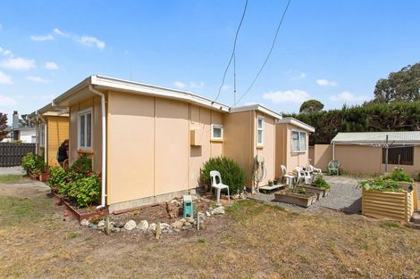 Photo of property in 14 Chamberlain Avenue, Amberley, 7481