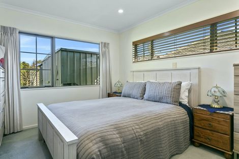 Photo of property in 33 Lakeridge Close, Rangatira Park, Taupo, 3330