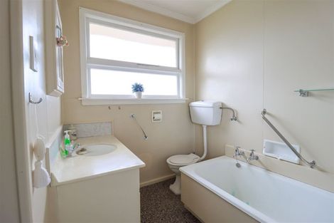 Photo of property in 57 Le Cren Street, Seaview, Timaru, 7910