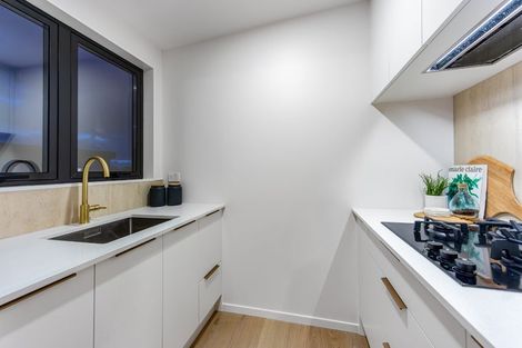 Photo of property in 53 Kumukumu Road, Long Bay, Auckland, 0630