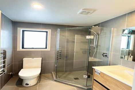 Photo of property in 11 Aramata Road, Papakura, 2110