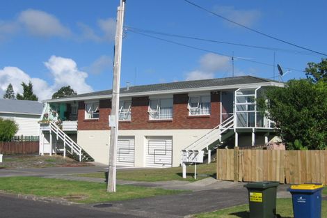 Photo of property in 3/11 Karaka Street, New Lynn, Auckland, 0600