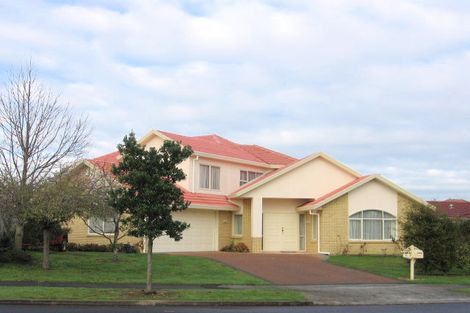 Photo of property in 11 Annalong Road, Dannemora, Auckland, 2016