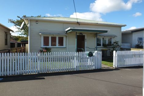 Photo of property in 67 Main Street, Foxton, 4814