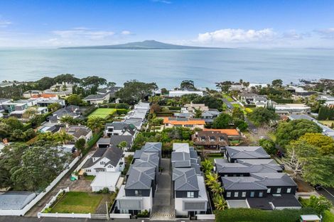 Photo of property in 201c Hurstmere Road, Takapuna, Auckland, 0622