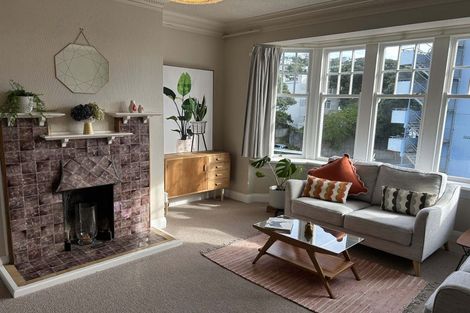 Photo of property in Pukehinau Flats, 4/1 Brooklyn Road, Mount Cook, Wellington, 6011