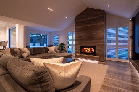 Photo of property in 4 Cardigan Street, Arrowtown, 9302