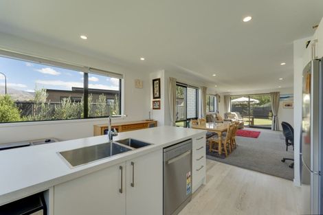 Photo of property in 17 Guano Crescent, Cromwell, 9310