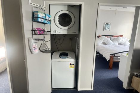 Photo of property in 6/35 Home Street, Mount Victoria, Wellington, 6011