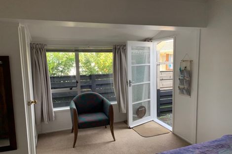 Photo of property in 1/37 Eversleigh Road, Belmont, Auckland, 0622