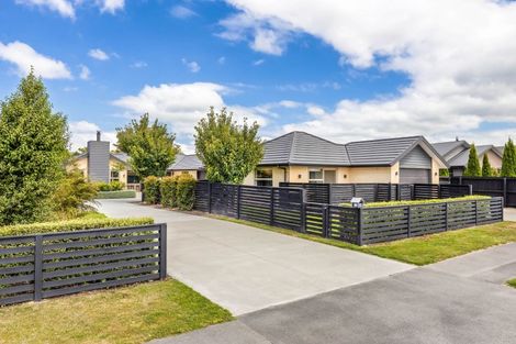 Photo of property in 14 Shadbolt Lane, Rolleston, 7614