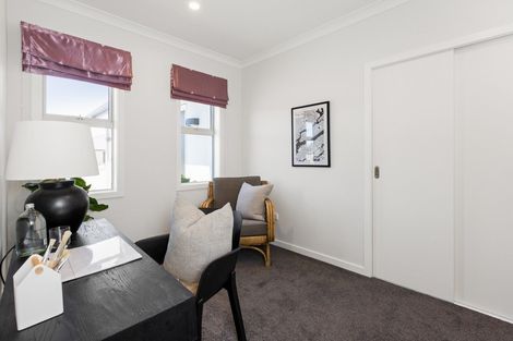 Photo of property in 5 Rakaia Way, Poraiti, Napier, 4112