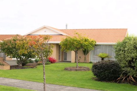 Photo of property in 10 Uldale Place, Northpark, Auckland, 2013