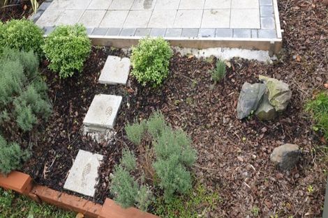 Photo of property in 13 Wesleydale Place, Papakura, 2110