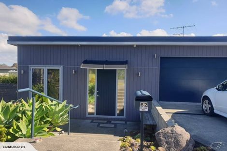 Photo of property in 62 Rising Parade, Fairview Heights, Auckland, 0632