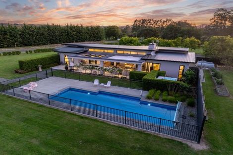 Photo of property in 9 Campbell Drive, Martinborough, 5711