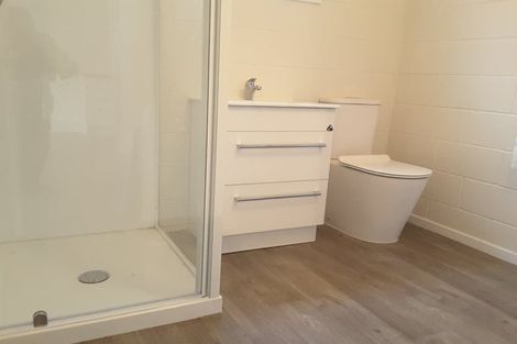 Photo of property in 2/22 Karaka Street, New Lynn, Auckland, 0600