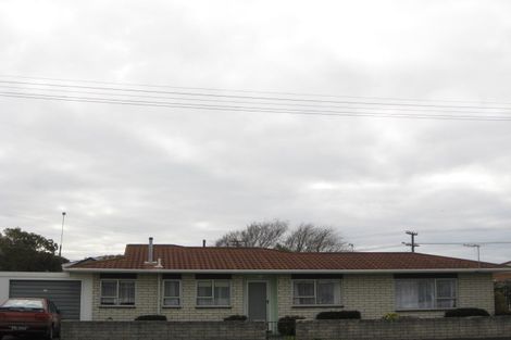 Photo of property in 10 Tukapa Street, Westown, New Plymouth, 4310