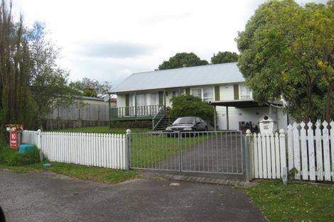 Photo of property in 10 Rako Place, Manurewa, Auckland, 2102