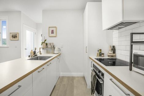 Photo of property in 16 Herald Street, Berhampore, Wellington, 6023