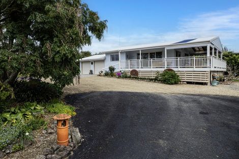 Photo of property in 65 Main Road, Kauri, Kamo, 0185