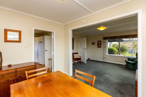 Photo of property in 153 Mangorei Road, Merrilands, New Plymouth, 4312