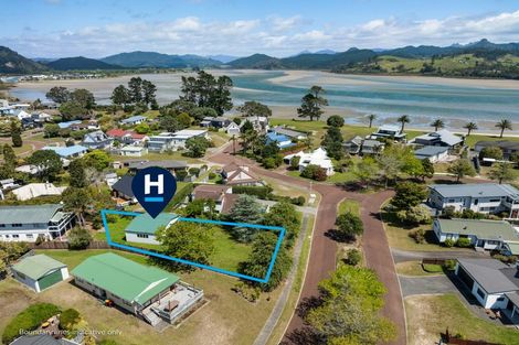 Photo of property in 5 Golden Hills Drive, Pauanui, Hikuai, 3579