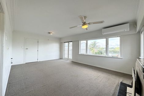 Photo of property in 36 Pooks Road, Ranui, Auckland, 0612