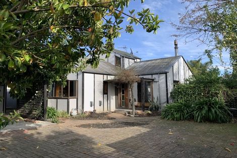 Photo of property in 2/11 Hammond Road, Taradale, Napier, 4112