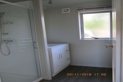 Photo of property in 33b Bracken Road, Paparangi, Wellington, 6037