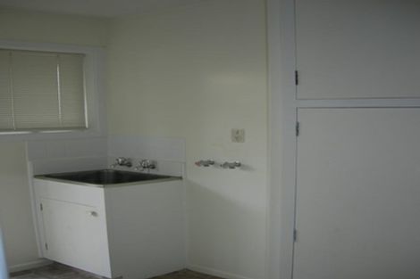 Photo of property in 1/77 Memorial Avenue, Ilam, Christchurch, 8053