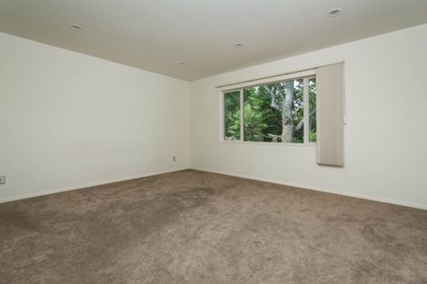 Photo of property in 91 Smythe Road, Henderson, Auckland, 0612