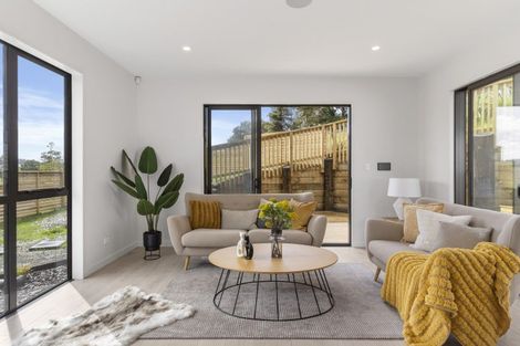 Photo of property in 52 Pukemarino Road, Waimauku, 0812