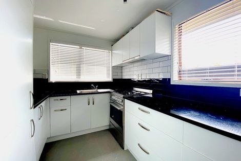 Photo of property in 1 Pohutukawa Place, Ellerslie, Auckland, 1051