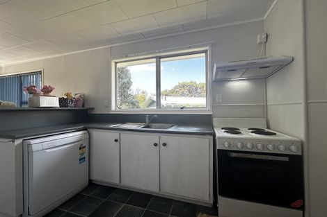 Photo of property in 6 Classic Grove, Bayview, Auckland, 0629