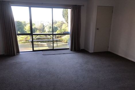 Photo of property in 8 Brenton Place, Whangamata, 3691